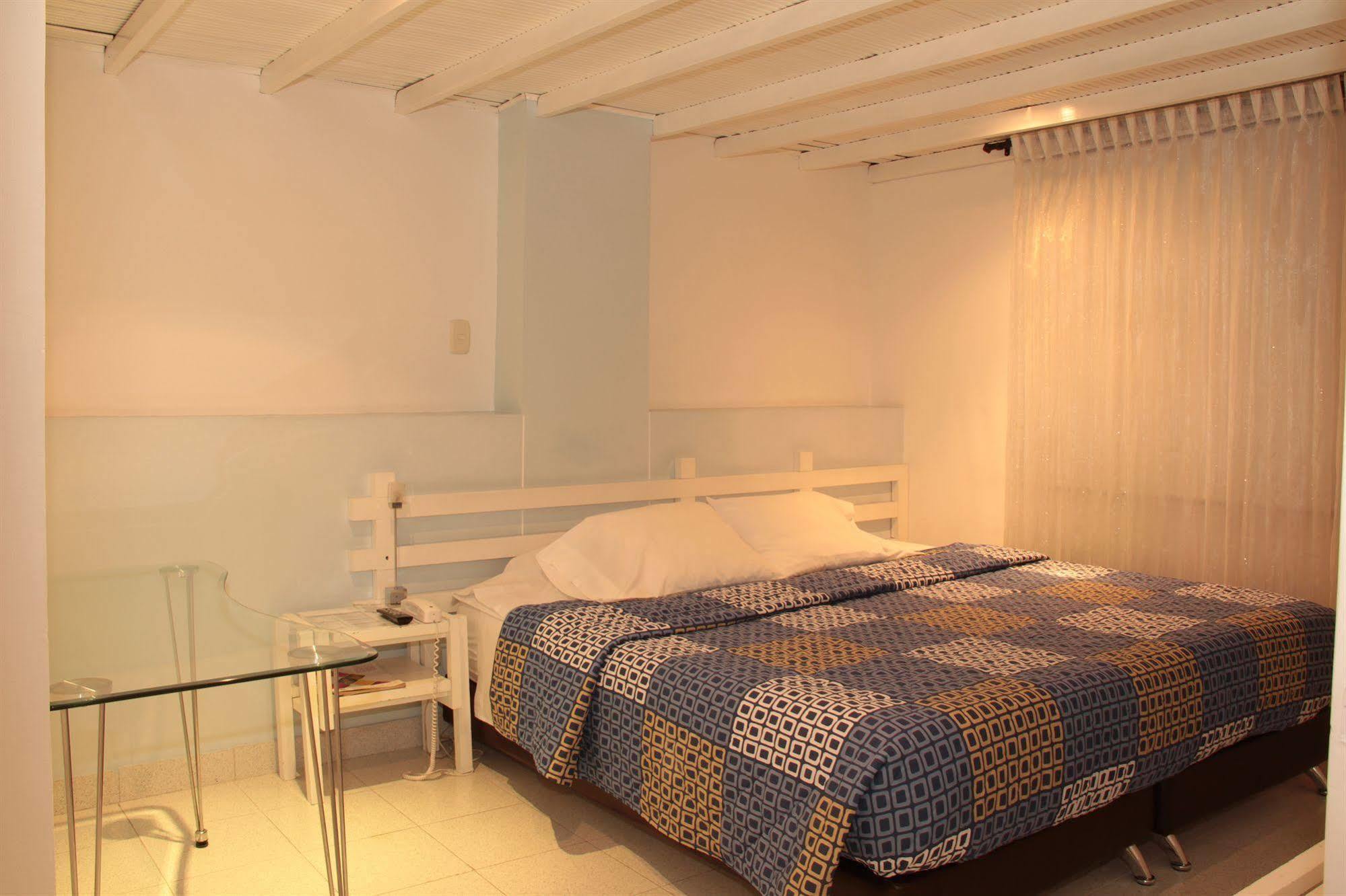 Hotel Don Gregorio Cartago Exterior photo
